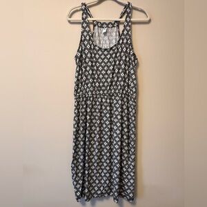 Old Navy Black and White Geometric Dress